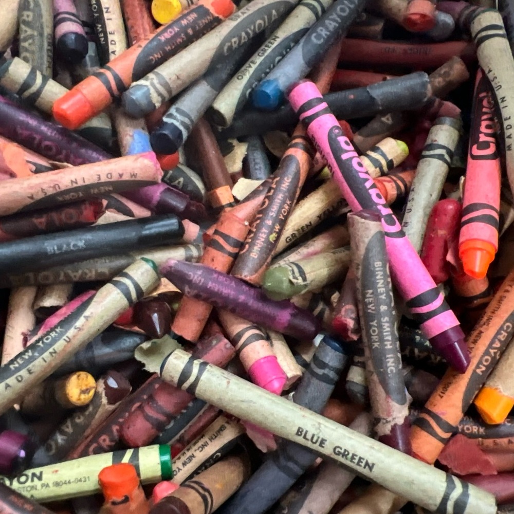 Vintage Crayola Crayons Lot Of About 3 Pounds New Used Broken Many Retired Color